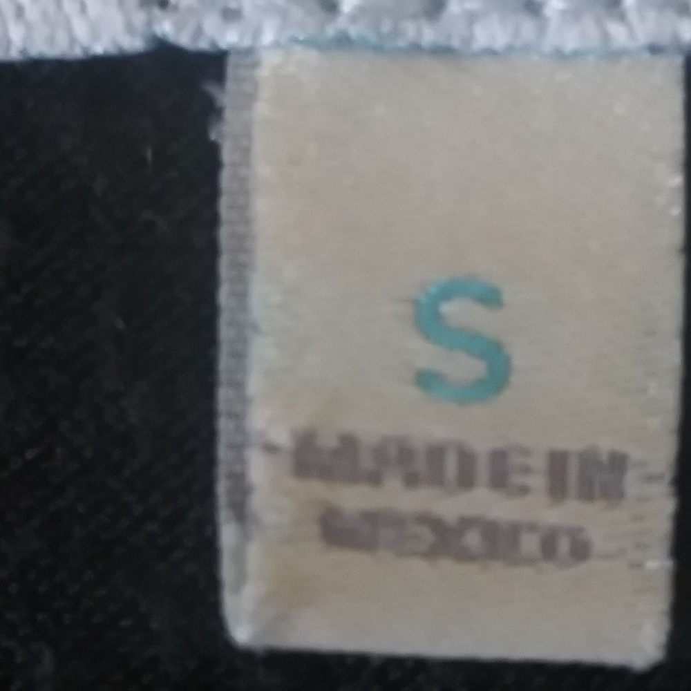 "Nothing To Wear"Long Sleeve T-Shirt - Picture 3 of 3